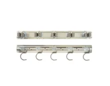 Besen und Gerätehalterung