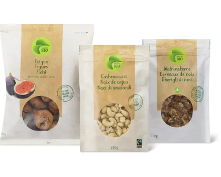 Gesamtes Migros Bio-Trockenfrüchte- und -Nüsse-Sortiment