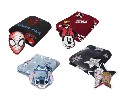 Geschenkset Kuscheldecke mit Formkissen