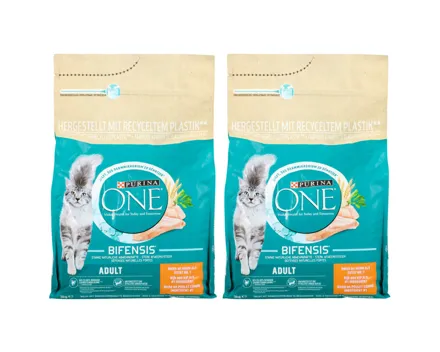 Purina ONE Trocken-Katzenfutter Adult Huhn & Getreide 2x 3000g