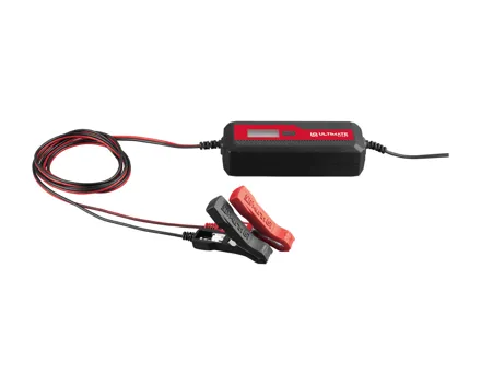 ULTIMATE SPEED KFZ-Batterieladegerät