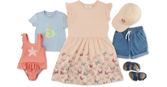 Gesamtes Baby- und Kinderbekleidungs-Sortiment sowie Kinderschuhe und -accessoires