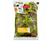 Betty Bossi Jungsalat mit Kräutern