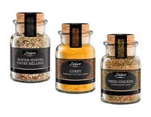 Gewürze im Korkenglas