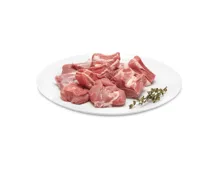 Hirschragout geschnitten