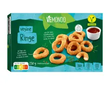 Vegane Ringe mit Sauce